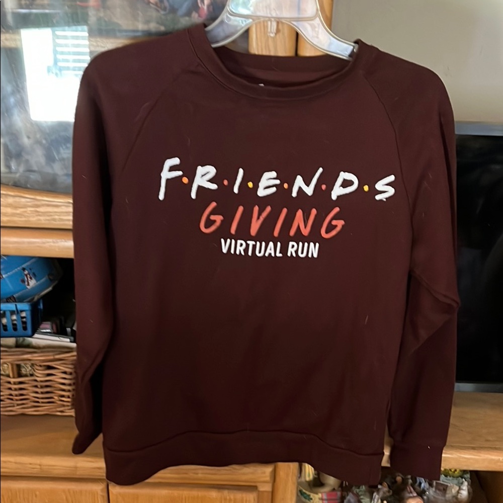 Friendsgiving Virtual Run Sweatshirt - Brown